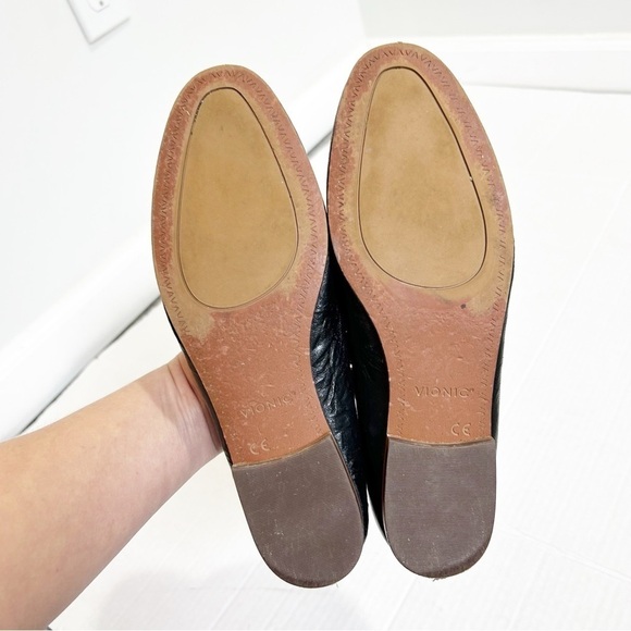 🌷SALE Vionic Willa II Loafer Black Leather Size 7 Missing Inner Sole - Picture 3 of 9